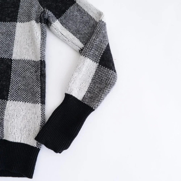 Banana Republic Black & White 61% Cotton 19% Mohair 8% Wool Crewneck Sweater  XS - Picture 6 of 12